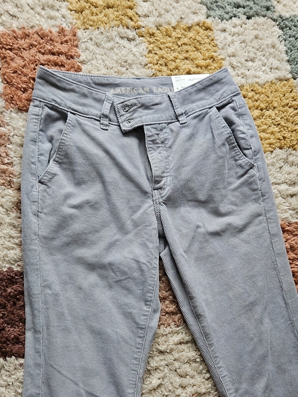 Grey American Eagle Corduroy Pants/ Jeans. High Rise. Kick Boot. Small Flare.